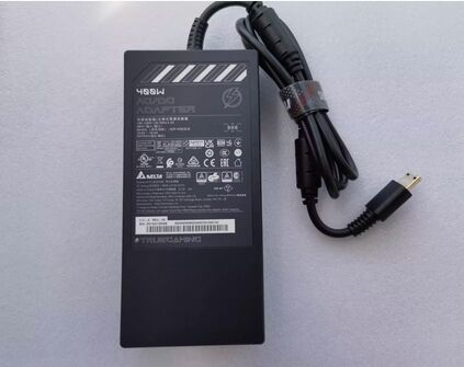 Chargeur MSI Titan 18HX